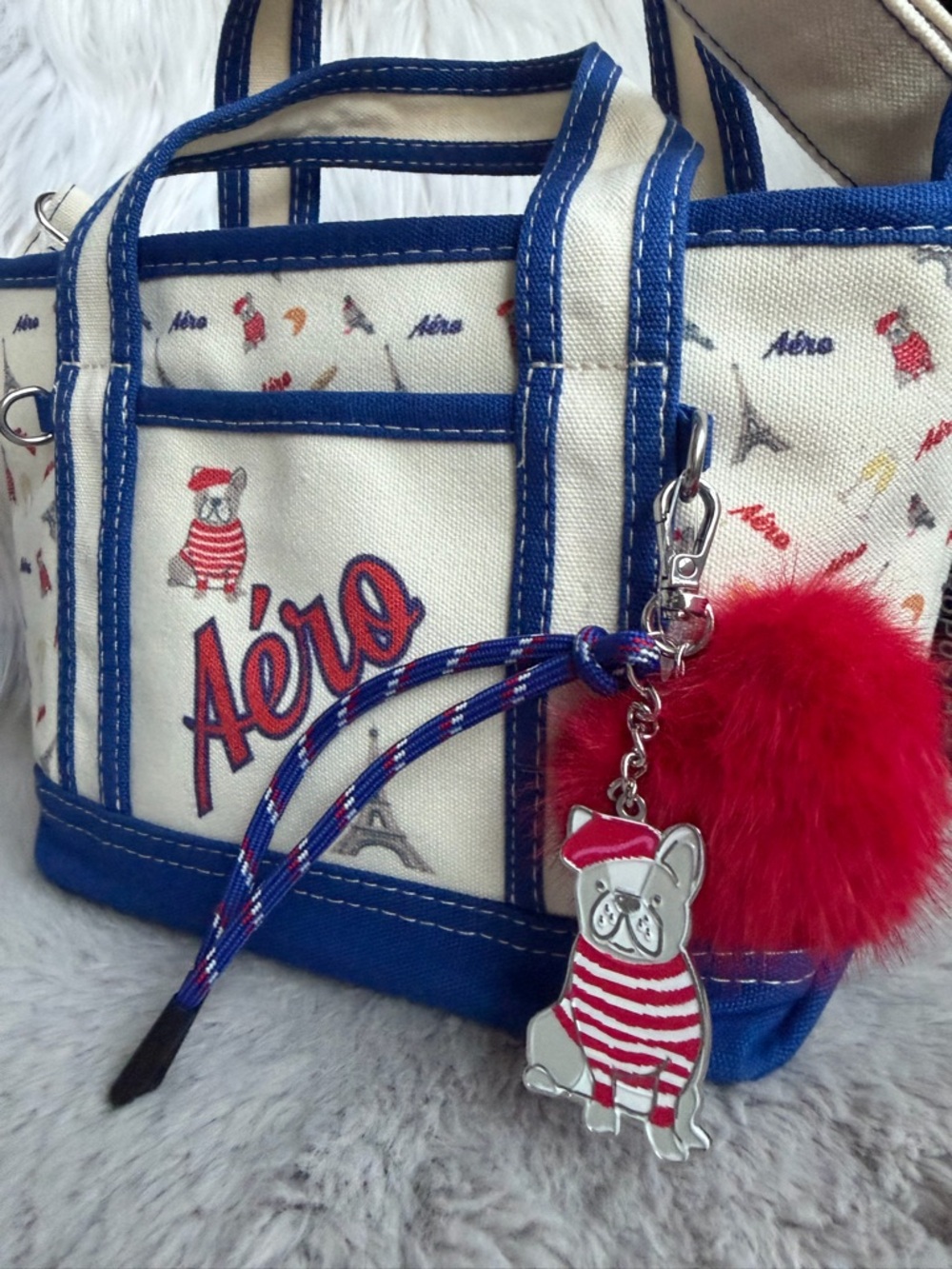 Aeropostale Cream & Blue Canvas Tote Crossbody with Fuzzy Red Heart & Dog Charm